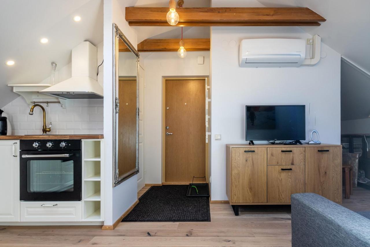 Nida Urbas Hill Apartments Ngoại thất bức ảnh
