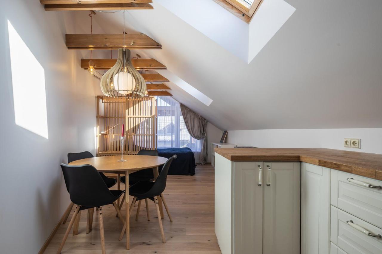 Nida Urbas Hill Apartments Ngoại thất bức ảnh